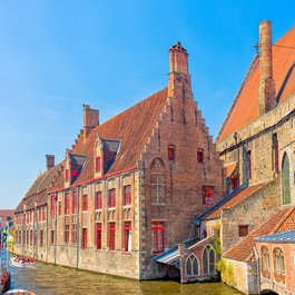 Sint-janshospitaal (museum), Bruges Photo #2 by . Ray in Manila from flickr