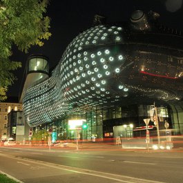 Kunsthaus Graz, Graz Photo #8 by William from flickr