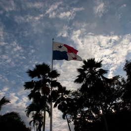 Ancon Hill, Panama City Photo #2 by Brian Gratwicke from flickr
