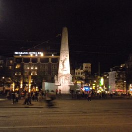 National Monument, Amsterdam Photo #8 by Jennifer Morrow from flickr