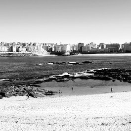 Praia De Riazor (a Coruña), La Coruña Photo #8 by Jorge Castro Ruso from flickr