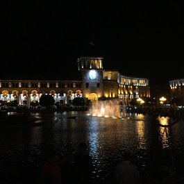 Republic Square, Yerevan Photo #7 by David Jones from flickr