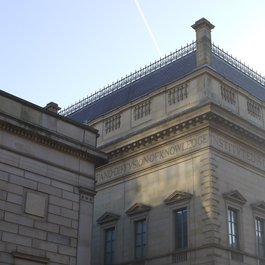 Manchester Art Gallery, Manchester Photo #2 by Tristan Ferne from flickr