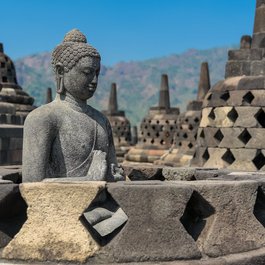 Borobudur Temple, Yogyakarta Photo #8 by Jorge Franganillo from flickr