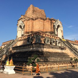 Wat Chedi Luang, Chiang Mai Photo #8 by Arian Zwegers from flickr