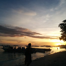 Alona Beach, Philippines Photo #2 by Felix Dance from flickr