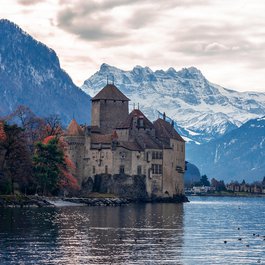 Chillon Castle, Lausanne Photo #3 by visamatti from flickr