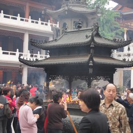Jing'an Temple, Shanghai Photo #2 by William from flickr