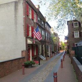Elfreth's Alley, Philadelphia Photo #4 by David Wilson from flickr