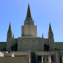 Oakland California Temple, Oakland Photo #4 by Ken Lund from flickr
