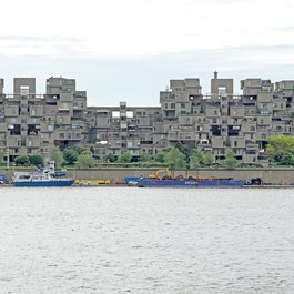 Habitat 67, Montréal Photo #4 by Dennis Jarvis from flickr