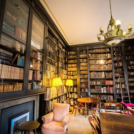 The Portico Library, Manchester Photo #2 by Michael D Beckwith from flickr