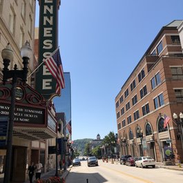 Tennessee Theatre, Knoxville Photo #3 by Todd Van Hoosear from flickr