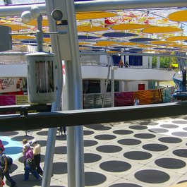 Expo 2008, Zaragoza Photo #8 by Etienne Baudon from flickr