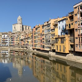 Onyar, Girona Photo #3 by Sergei Gussev from flickr