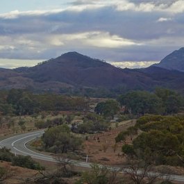 Wilpena Pound, South Australia Photo #2 by denisbin from flickr