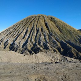 Mount Bromo, Malang Photo #4 by Sasha India from flickr
