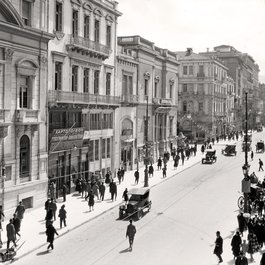 Syntagma Square, Athens Photo #4 by Martin Baldwin-Edwards from flickr