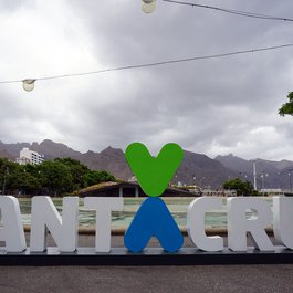 Plaza De España, Santa Cruz De Tenerife Photo #6 by Matt Kieffer from flickr