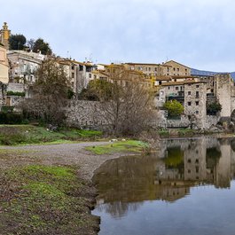 Besalú, Girona Photo #1 by Jorge Franganillo from flickr