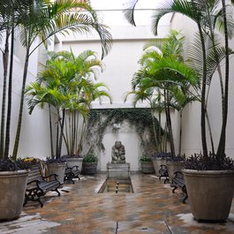 Antioquia Museum, Medellín Photo #5 by Jorge Láscar from flickr