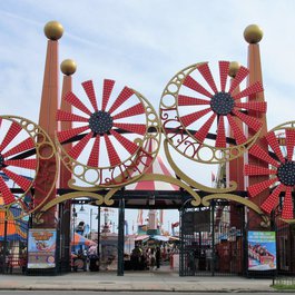 Luna Park Sydney, New South Wales Photo #5 by Larry Syverson from flickr