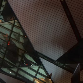 Royal Ontario Museum, Toronto Photo #1 by edk7 from flickr