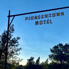 Pioneertown, Palm Springs Photo #3 by Dan Nevill from flickr