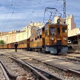 Palma De Mallorca itinerary, Tren Soller