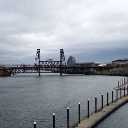 Burnside Bridge, Portland Photo #5 by Joe Passe from flickr