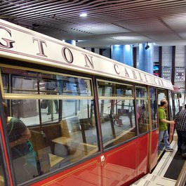 Wellington Cable Car, Wellington Photo #5 by Jan Helebrant from flickr