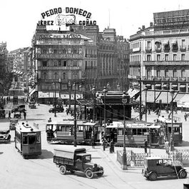Puerta Del Sol, Madrid Photo #7 by Txemari (Argazki). from flickr