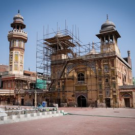 Masjid Wazir Khan, Lahore Photo #3 by Francisco Anzola from flickr