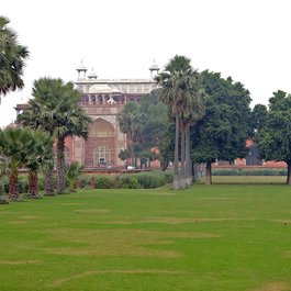 Tomb Of Akbar The Great, Agra Photo #8 by Se Mo from flickr