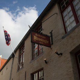 Vlissinghe, Bruges Photo #2 by Kylie & Rob (and Helen) from flickr