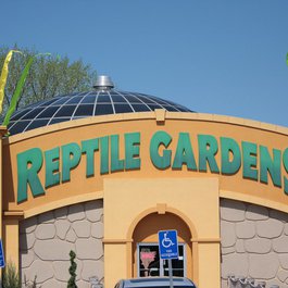Reptile Gardens, Rapid City Photo #4 by Les Stockton from flickr