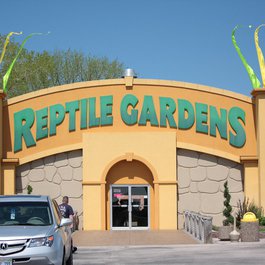 Reptile Gardens, Rapid City Photo #8 by Les Stockton from flickr