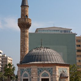 Konak Square, Izmir Photo #5 by LenDog64 from flickr