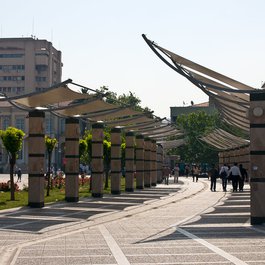 Konak Square, Izmir Photo #4 by LenDog64 from flickr