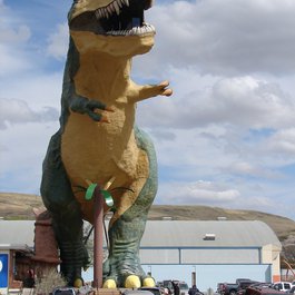 World's Largest Dinosaur, Drumheller Photo #2 by Antony Stanley from flickr