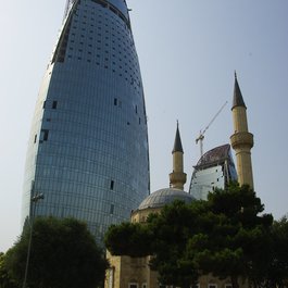 Azerbaijan itinerary, Martyrs' Alley