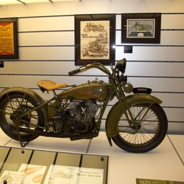 Harley-davidson Museum, Milwaukee Photo #8 by Ed Bierman from flickr