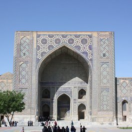 Bibi-khanym Mosque, Samarkand Photo #5 by Arian Zwegers from flickr