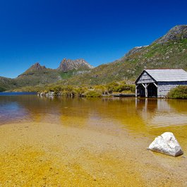 Dove Lake, Devonport Photo #4 by Adam Campbell from flickr