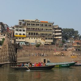 Manikarnika Ghat, Varanasi Photo #8 by Aleksandr Zykov from flickr
