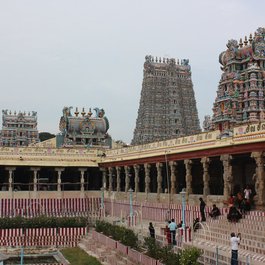 Meenakshi Amman Temple, Madurai Photo #9 by Arian Zwegers from flickr