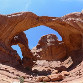 Double Arch, Canyonlands National Park Photo #7 by Tony Kent from flickr
