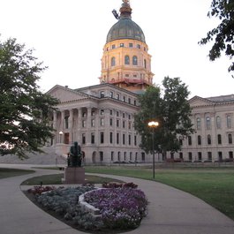 Topeka, Kansas Photo #2 by Doug Kerr from flickr