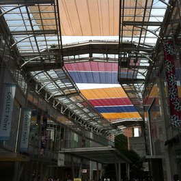 Canal City Hakata, Fukuoka Photo #2 by coloredby from flickr