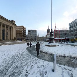 Sheffield City Hall, Sheffield Photo #8 by Bruno Postle from flickr